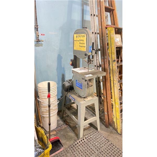 KING CANADA ELECTRIC INDUSTRIAL VERTICAL BANDSAW WITH EXTRA BLADE & STAND