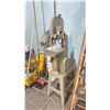 Image 2 : KING CANADA ELECTRIC INDUSTRIAL VERTICAL BANDSAW WITH EXTRA BLADE & STAND
