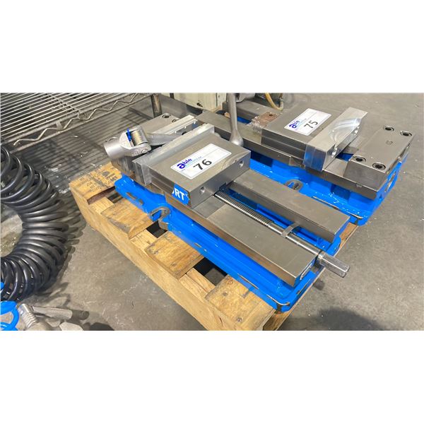 KURT MANUFACTURING CO. INDUSTRIAL MACHINE VISE WITH ASSORTED CLAMP PLATES & CRANK HANDLE