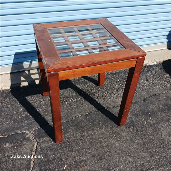 Glass Coffee Table 19" x 19" x 22"