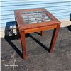 Image 1 : Glass Coffee Table 19" x 19" x 22"