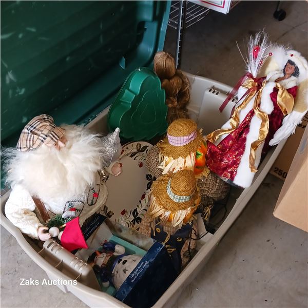 Lot Of Christmas Decor