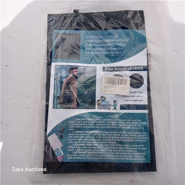 Faraday Bag, Signal Isolation, labtop Bag (Fits up to 13.8" x 17.7")