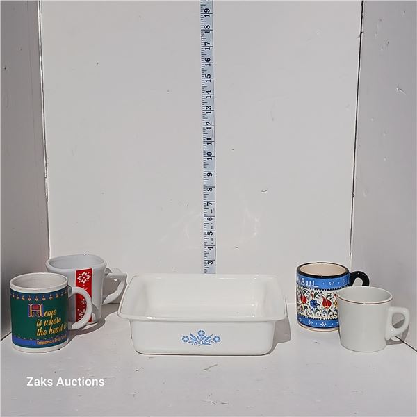 Vintage Corning Ware Casserole Baking Pan & Four Mugs