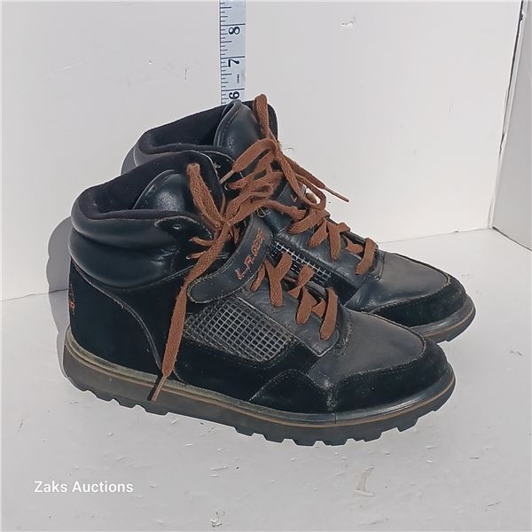 LA Gear Shoes, 8 1/2M