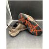 Image 2 : Eddie Bauer Men’s Hiking Shoes Size 9 with Leather Upper