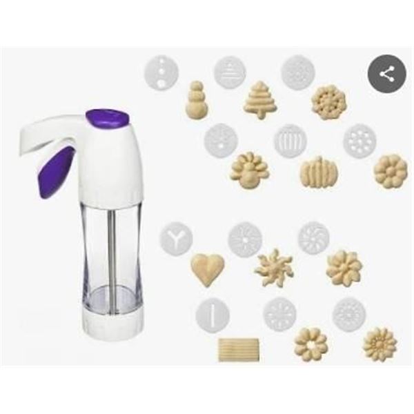 Wilton Simple Success Cookie Press with 12 Discs
