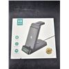 Image 2 : B-20 Model 3-in-1 Charging Station for Apple Devices with Wireless Charger