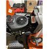 Image 7 : Husqvarna TS 142 42″ Riding Lawn Mower with Briggs & Stratton Engine