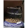 Image 2 : Louisiana Grills Premium Blends Hickory Blend Wood Pellets, 40 lbs