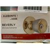 Image 3 : Weiser Elements Beverly Bronze/Chrome Keyed Entry Door Knobs – Lot of 6