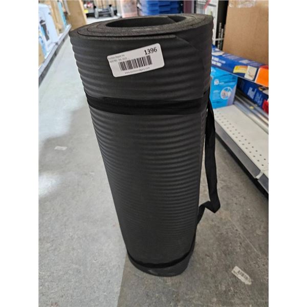 Black Foam Yoga or Exercise Mat with Strap