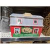 Image 2 : Melissa & Doug Fold and Go Barn Carry Case With Accessories