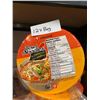 Image 2 : Nongshim Bowl Noodles Chicken Flavor Set of 12, 86g Each
