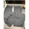 Image 1 : Amazon Essentials Sweatpants and Sweatshirt Set, Size L, Navy