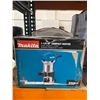 Image 2 : Makita RT0701C 1-1/4 HP Compact Router