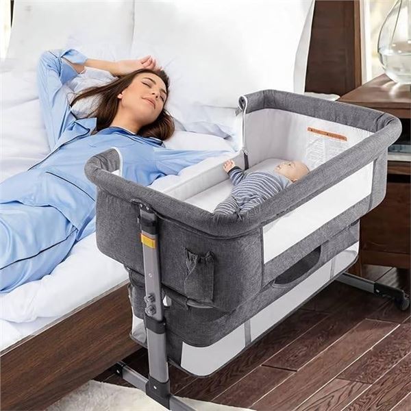 Baby Bassinet and Bedside Sleeper with Adjustable Height