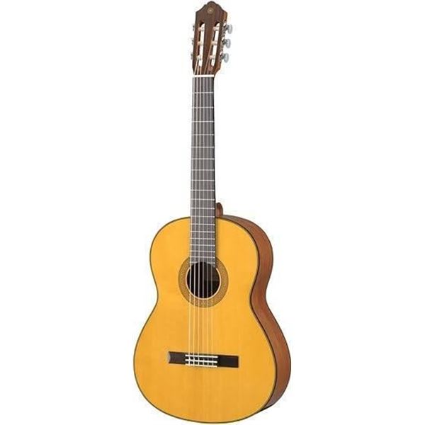 Yamaha Guitar Model CG142S