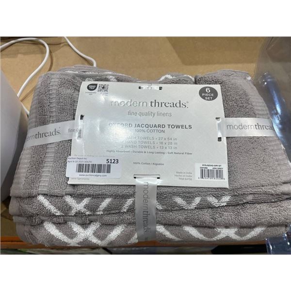 Modern Threads 6-Piece Gray Jacquard Towel Set