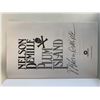 Image 2 : Plum Island Nelson DeMille signed book