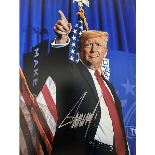 47th US President Donald Trump signed photo