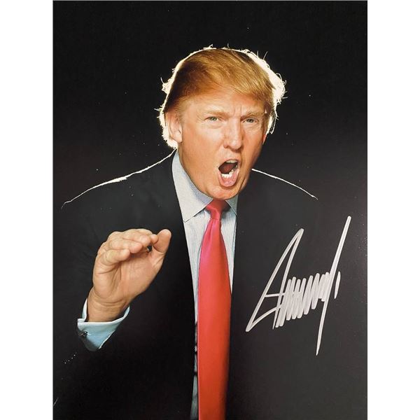 45th President Donald Trump signed photo