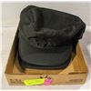 Image 1 : FLAT OF NEW BLACK FIELD CAPS HOT