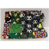Image 1 : QUILT HOME-MADE 50" X 70" SPORTS, BASEBALL,