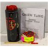 Image 1 : CHINESE FORTUNE TELLING STICKS WITH BOOK