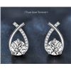 Image 1 : 2 CT GRA CERTIFIED FISHTAIL STYLE ROUND BRILLIANT