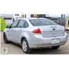 Image 7 : 2010 FORD FOCUS
