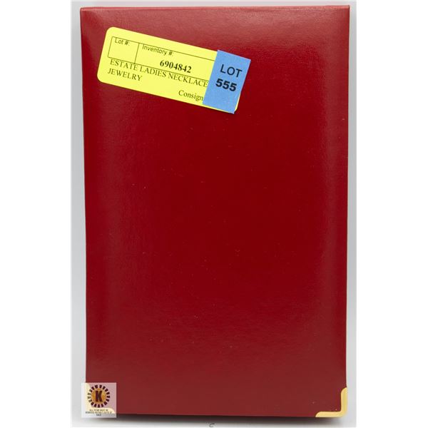 HAND CARVED GREEN GEMSTONE LEAF PENDANT IN JEWELRY