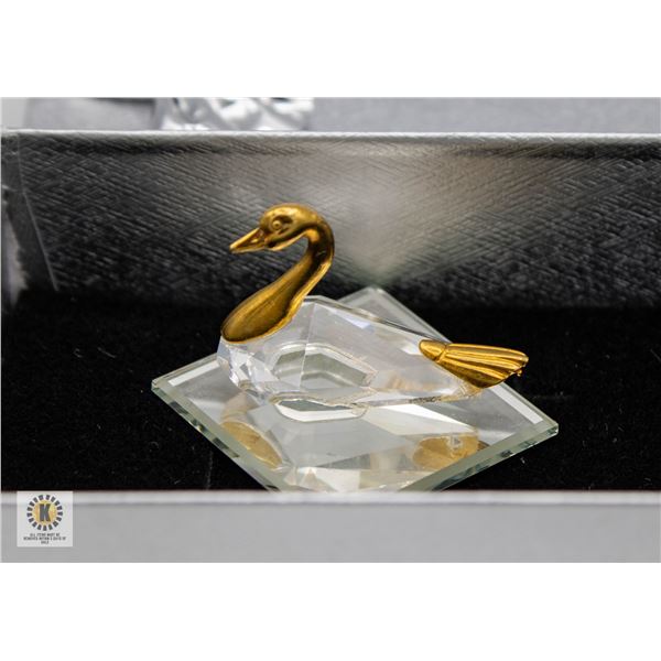 VINTAGE AUSTRIAN CRYSTAL SWAN FIGURINE