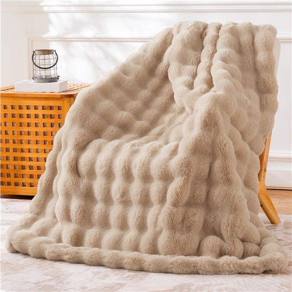 NEW BENVWE FAUX FUR THROW BLANKET FLEECE BUBBLE