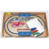 Image 1 : SCHYLLING TIN LITHO 3 CAR RACE SET WITH KEY IN