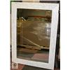 Image 1 : WHITE/SILVER MIRROR 31" X 43"