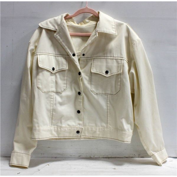 VINTAGE COWGIRL WHITE JEAN JACKET SIZE