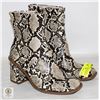 NEW SIZE 6 SNAKESKIN FAUX LADIES BOOTS-ESTATE