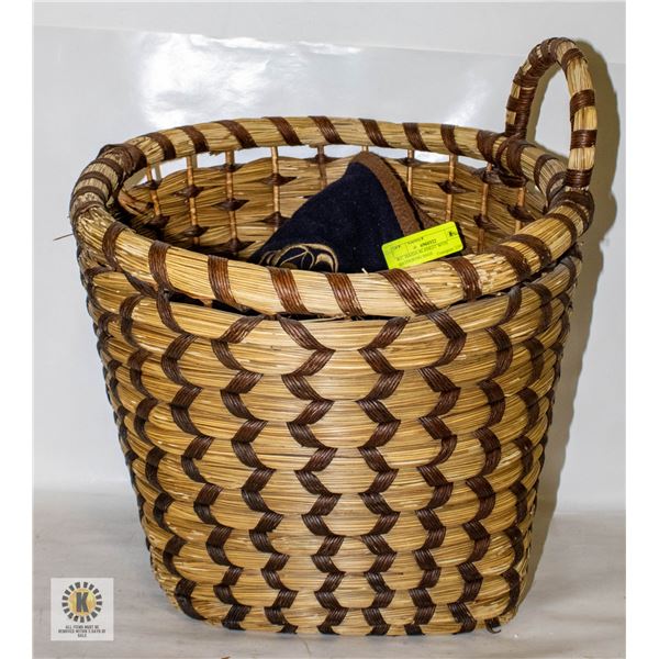 B.C. HAIDA BLANKET WITH GATHERING SAGE