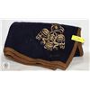 Image 2 : B.C. HAIDA BLANKET WITH GATHERING SAGE