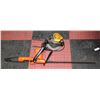 BLACK AND DECKER ROUTER SOLD W. 22" HEDGE TRIMMER