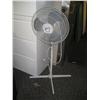 Image 1 : Floor Standing Fan