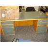 Image 1 : Double Pedestal Desk