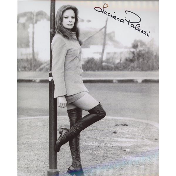 Luciana Paluzzi signed photo