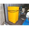 Image 3 : CATRPILLAR 3 Wheel Forklift 3500lbs with batterie and Charger