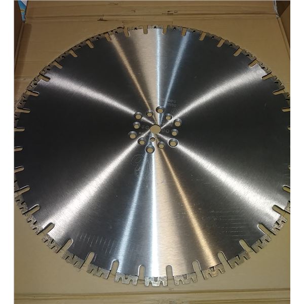 Diamond Back Wall saw blade 26”
