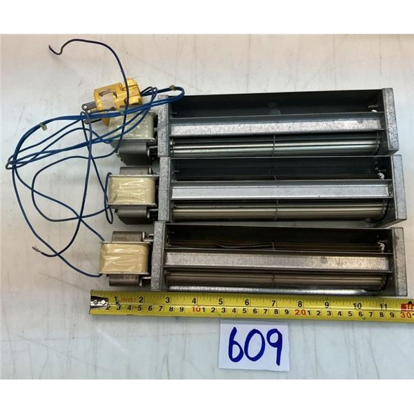 Lot (3) Fan