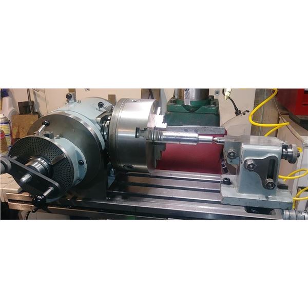 Varnamo Indexer 8" 3 jaw chuck, adjustable tailstock