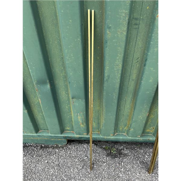 LAITON TIGE CARRÉE = ,25 X 48 (LOT 2)