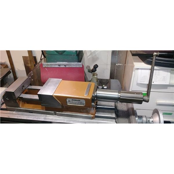 Allmatic 125 Mechanical high-pressure vice with power amplier